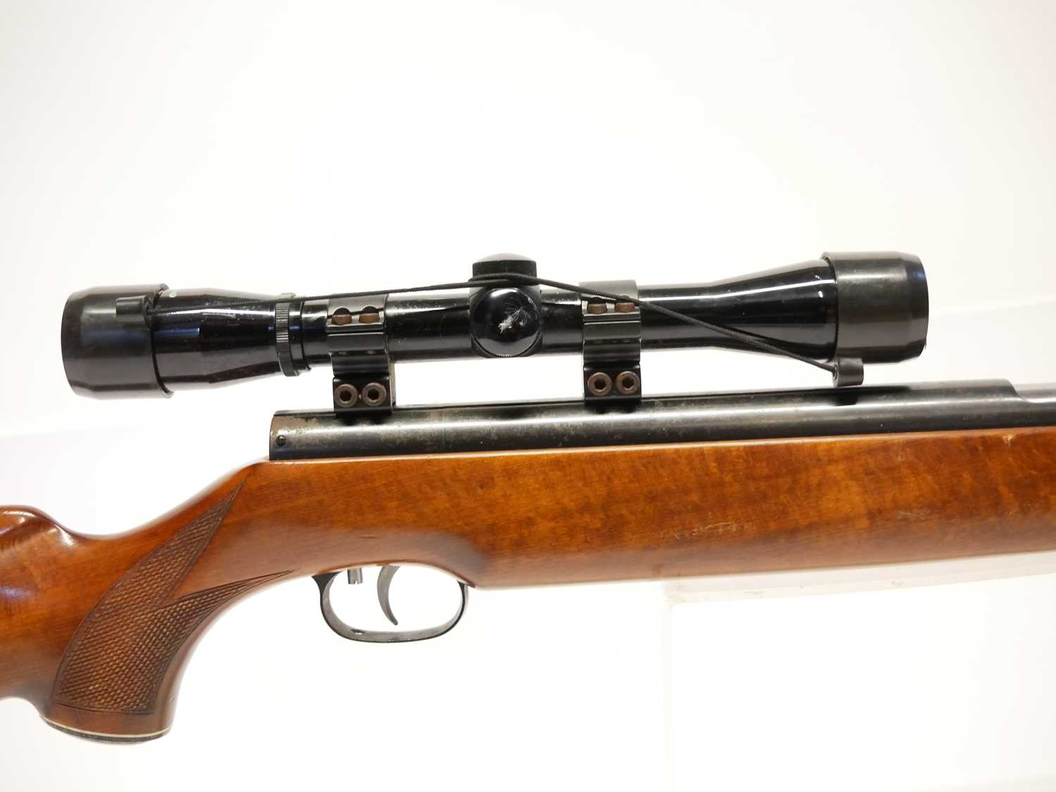 Weihrauch HW77 .22 air rifle serial number 1002371, 18 inch barrel, with Apollo 4x32 scope and a - Image 4 of 10