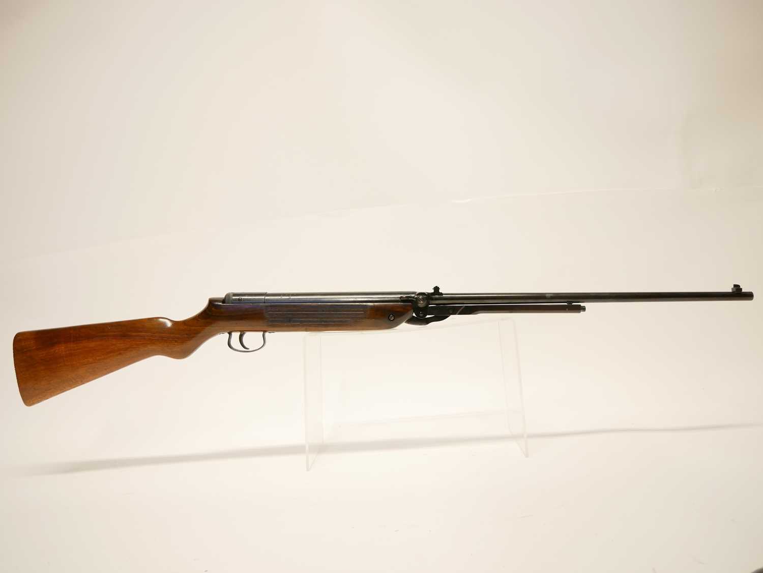 Webley MkIII .177 air rifle 18 inch barrel, with many early features circa 1962, serial number 6923. - Image 2 of 11