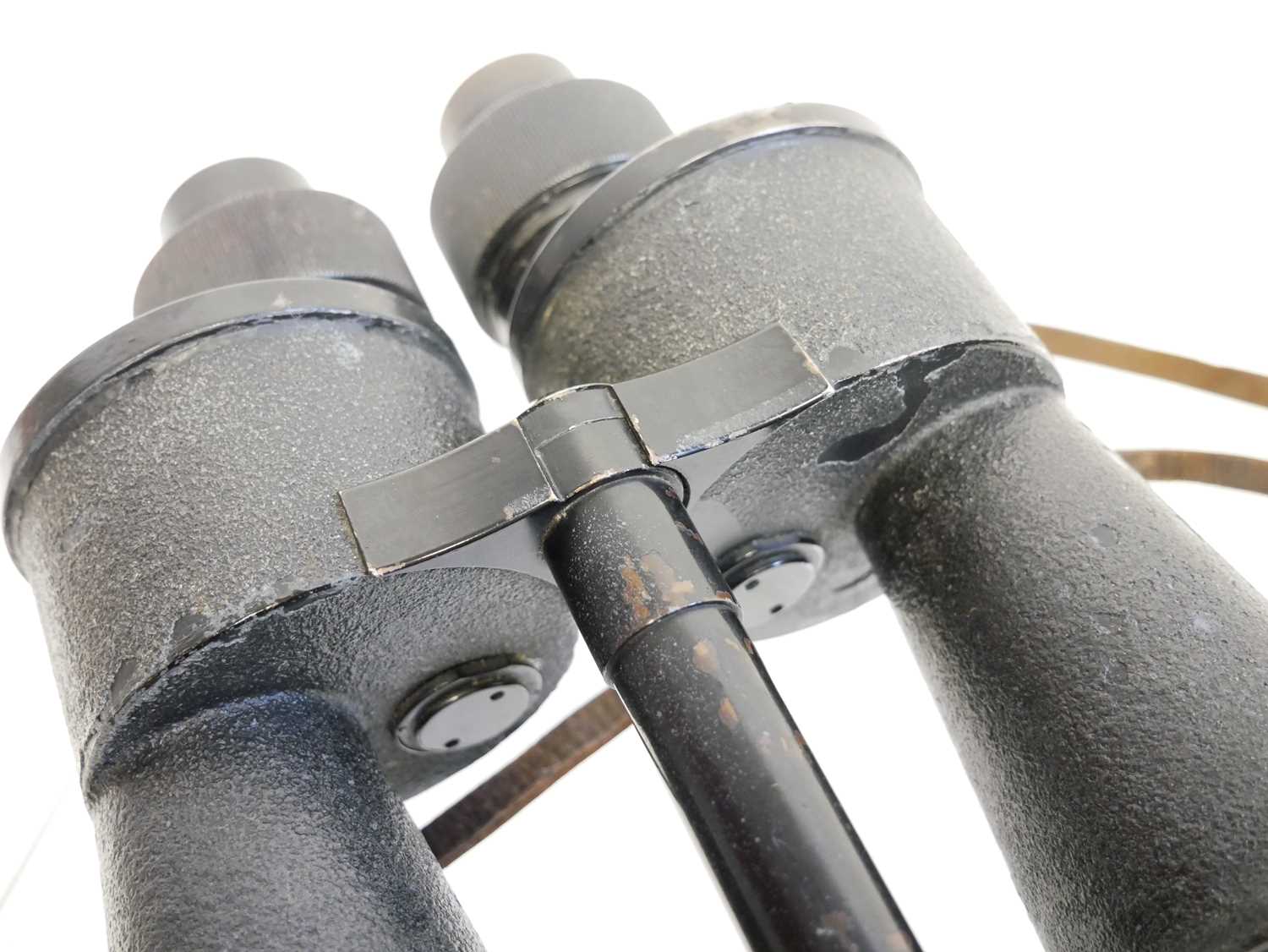 Pair of WWII German U-boat commanders 8x60 binoculars, stamped with manufacturer code BLC for Carl - Image 4 of 16