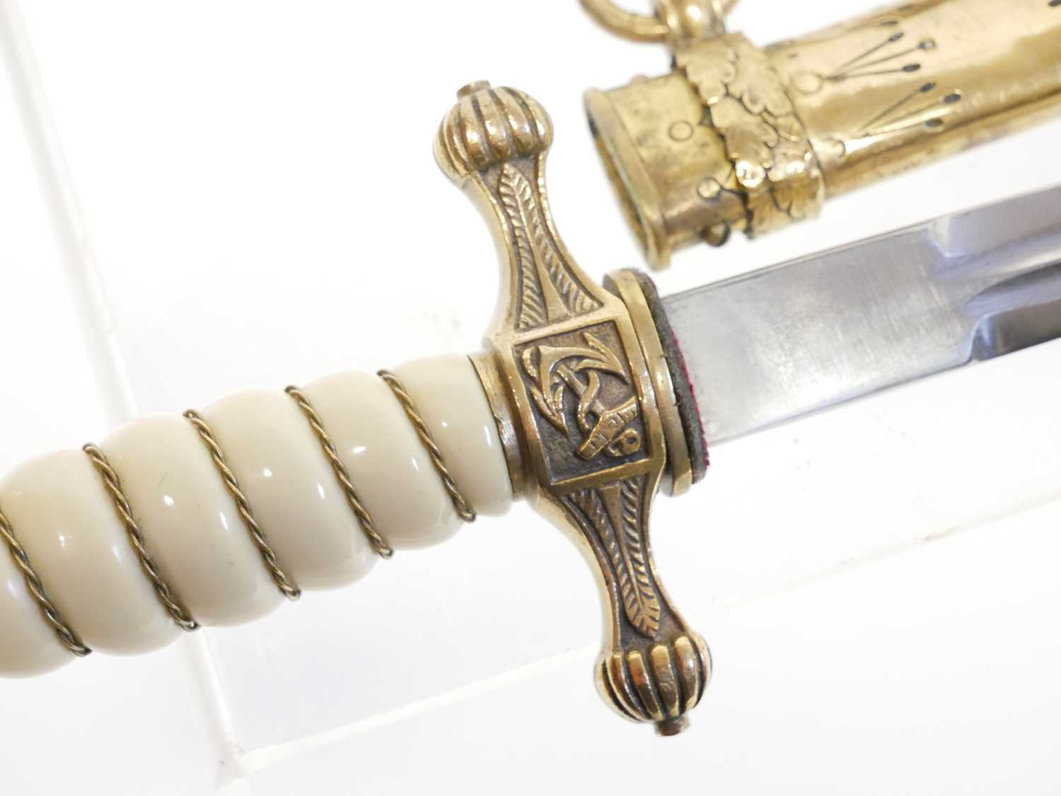 WWII German Kriegsmarine officer's dagger and scabbard, Naval Depot example with plain badge, - Image 4 of 12