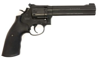 Smith and Wesson Umarex Model 586 - 6" .177 CO2 air pistol revolver, serial number S111953181,