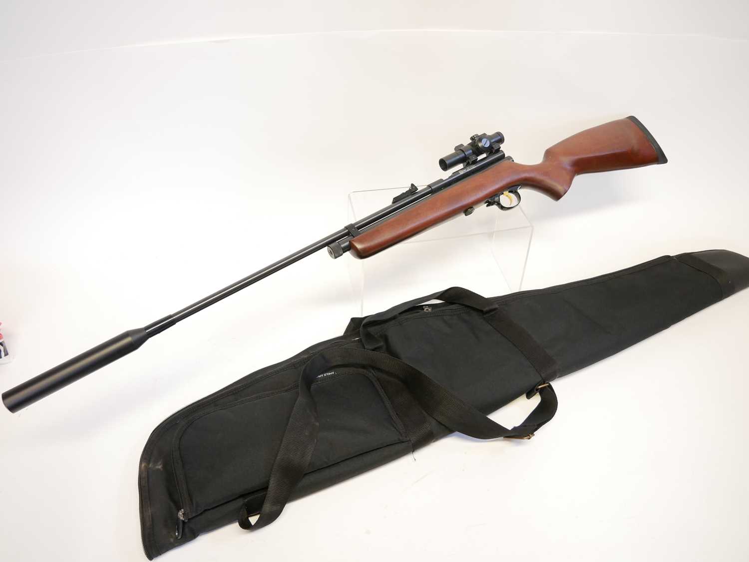 SMK QB78DL .22 CO2 air rifle, 29inch barrel including the fitted moderator, fitted with Hawke scope, - Image 12 of 12