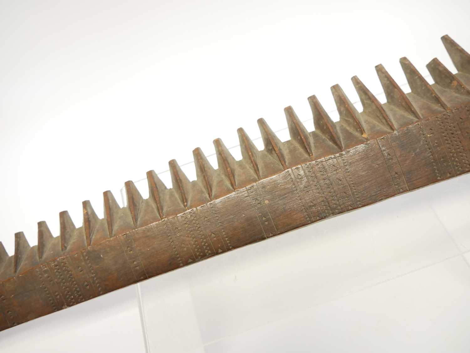 Oceanic Samoan Island war club, with spine back and carved with bands of triangles. Provenance: From - Image 3 of 12