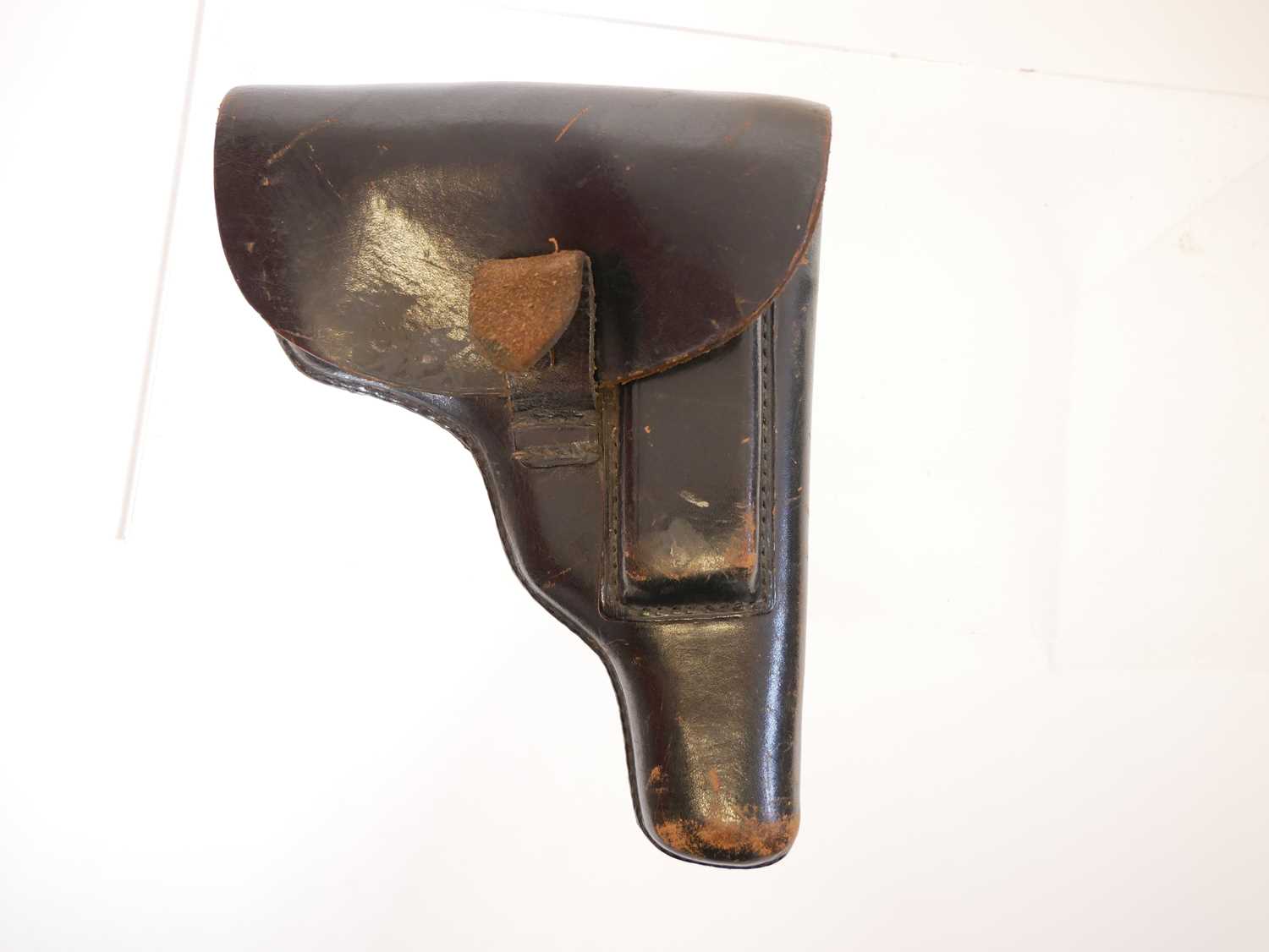 Leather holster for a Webley service revolver, stamped T.Thomasson and Co 1917, also a British - Bild 8 aus 8