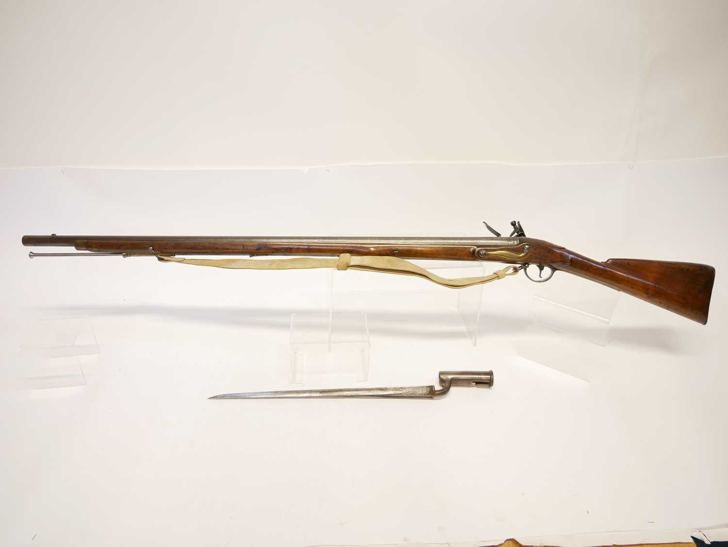 Volunteer Brown Bess .750 flintlock musket and bayonet, 39 inch barrel, the lock with Tower GR and - Image 17 of 17