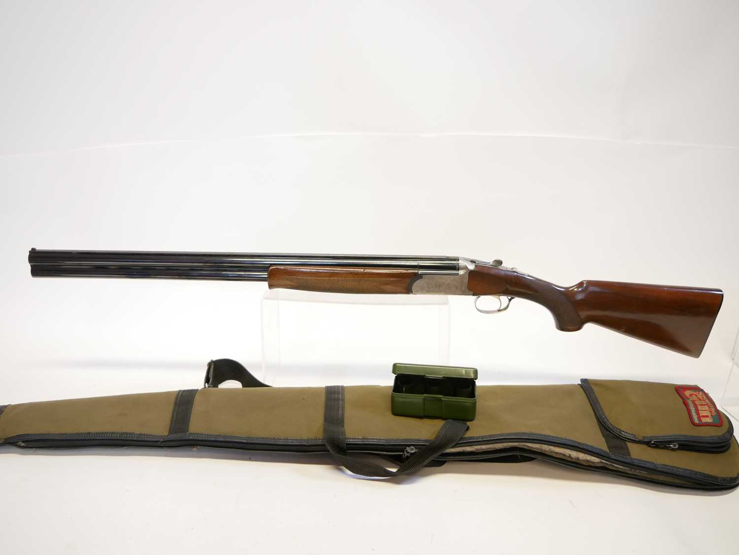 Medallist (Browning) 12 bore over and under shotgun, serial number 142583, 28 inch multichoke - Image 14 of 14