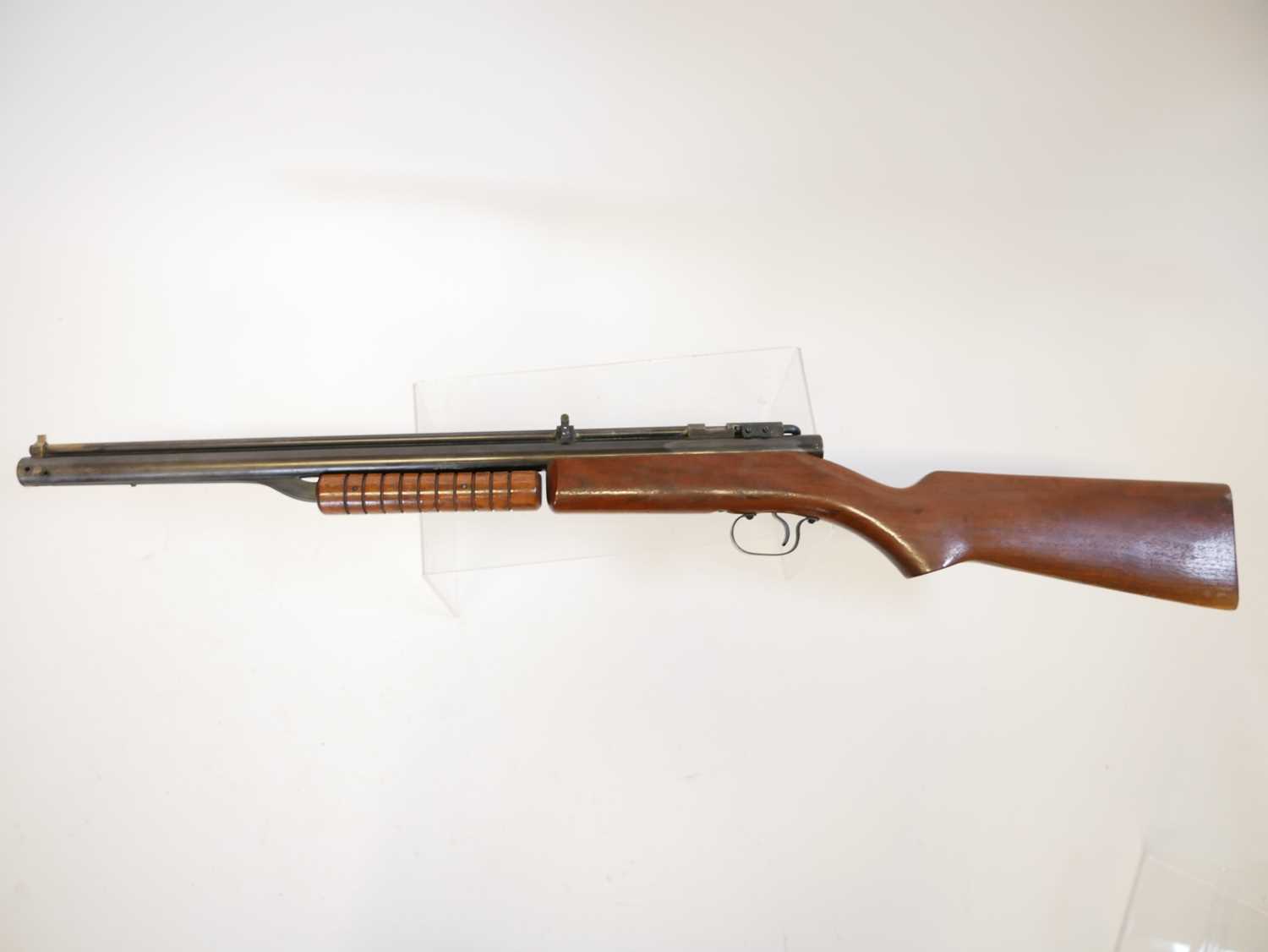 Benjamin Franklin .22 Model 312 pump up air rifle, serial number H357175, 19 inch sighted barrel. No - Image 11 of 13