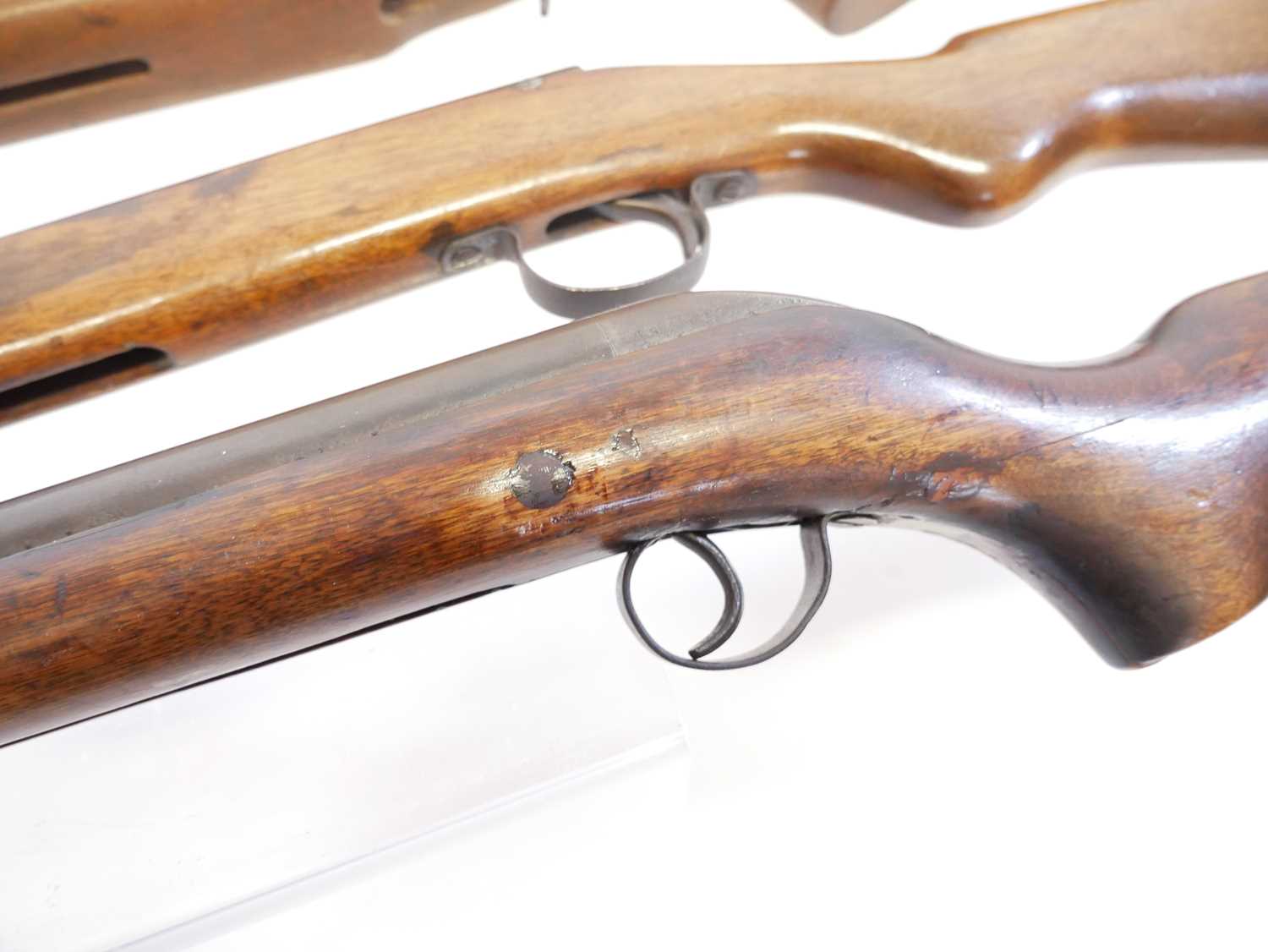 Three air rifles for restoration and a collection of spares, to include a .177 BSA Cadet serial - Image 12 of 14