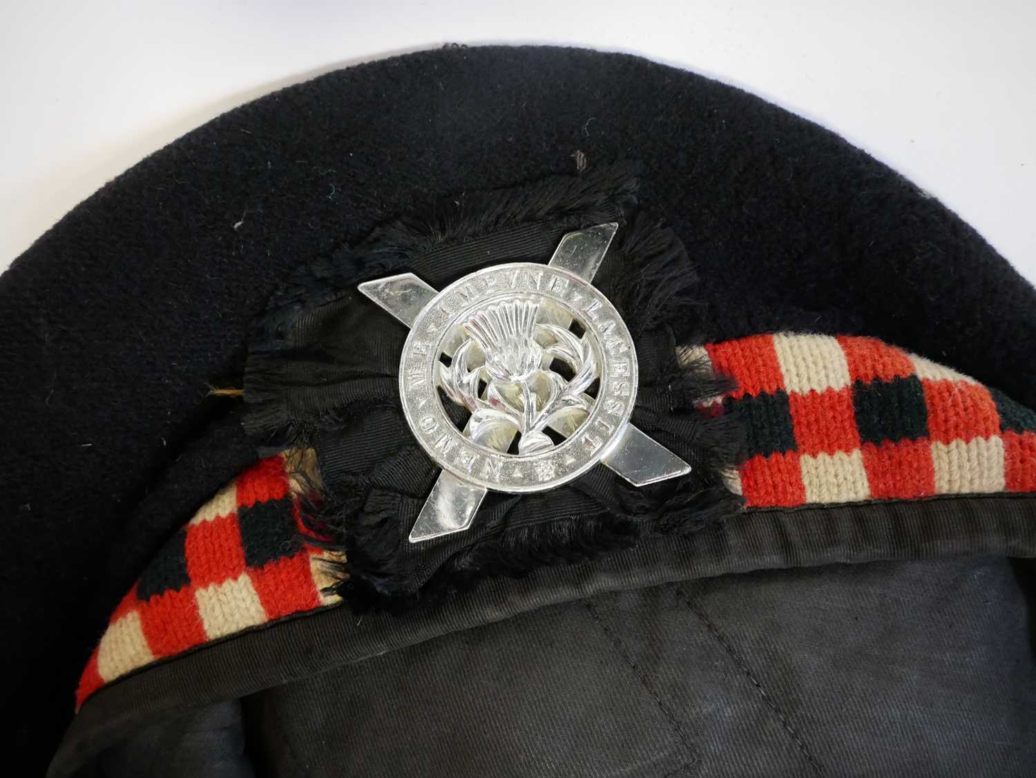 Scottish Highland costume, to include Sgian and Dubh, a Dirk with plated mounts, cased set of - Bild 28 aus 53