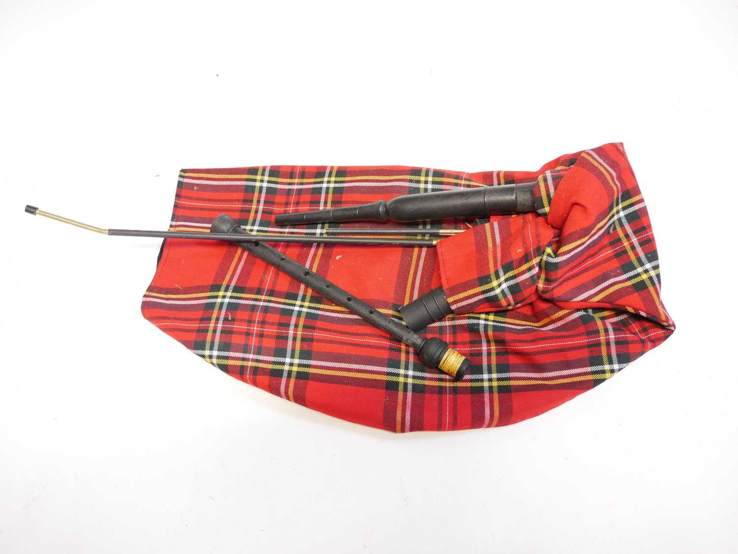 Scottish Highland costume, to include Sgian and Dubh, a Dirk with plated mounts, cased set of - Bild 24 aus 53