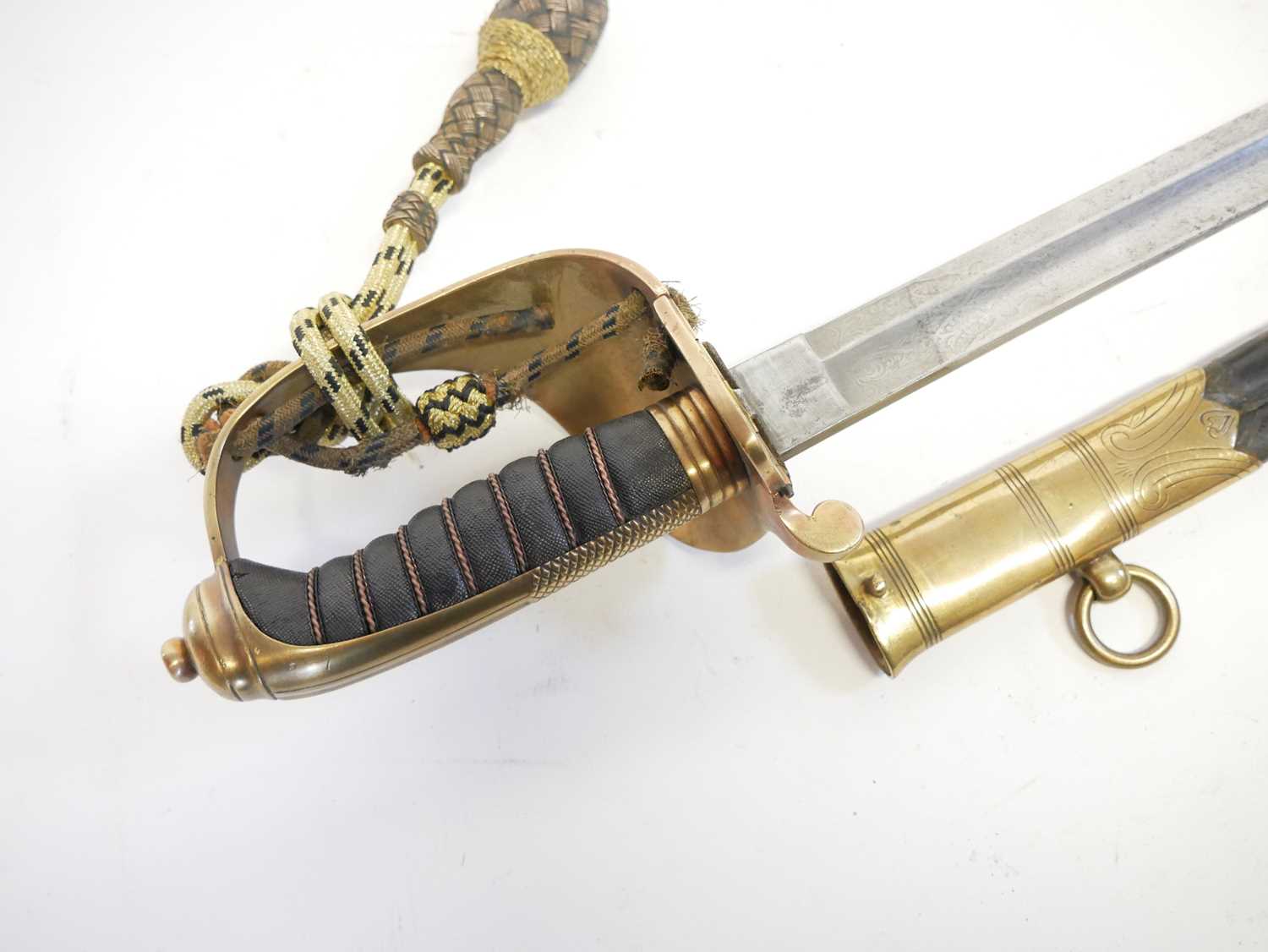 Royal Navy Petty Officer's sword, similar to an 1827 Naval sword but without the lion head pommel, - Image 10 of 16