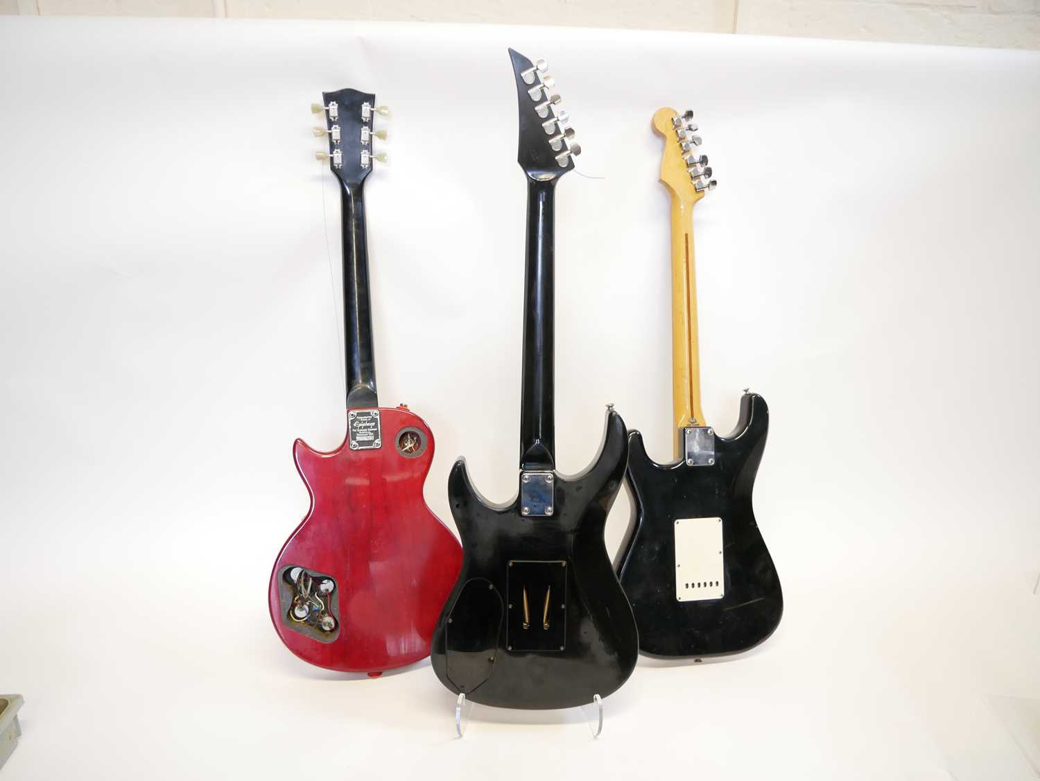 Three Electric Guitars and a Bass Guitar - Image 8 of 14