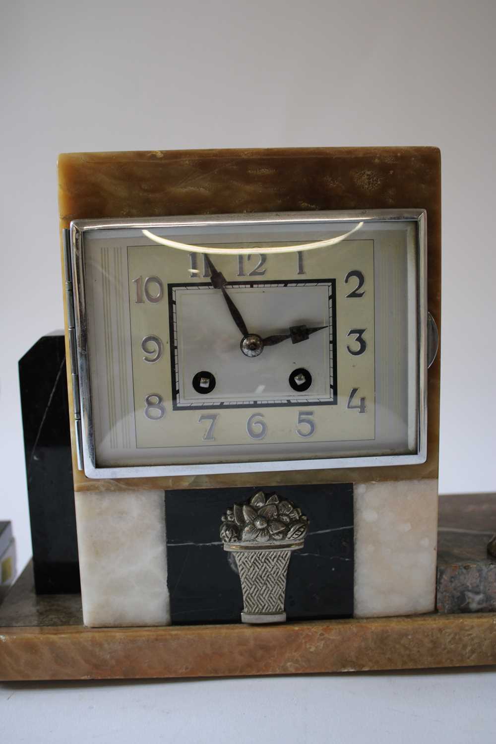 Art Deco Marble Mantel Clock and Garniture - Image 6 of 13