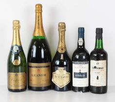 5 bottles (including one Magnum bottle) Mixed Lot Champagne and Vintage Cremant de Limoux and Vintag