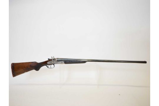 Italian Umberto 24 bore side by side hammer shotgun, serial number 32423, 27 inch barrels, Italian - Image 2 of 18