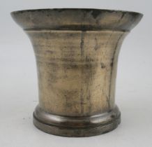 A Georgian bronze mortar, with everted rim and ogee foot