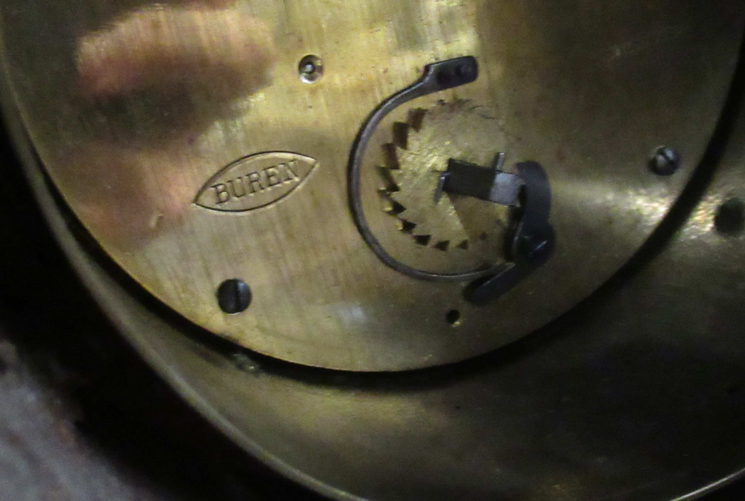 A mahogany propeller clock, the movement marked Buren, the dial Wilson & Gill - Bild 5 aus 7