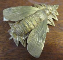 W Avery & Son, Redditch, The Bee case, a gilt metal needle case modelled as a bee, length 4ins