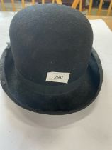 A Dunn bowler hat