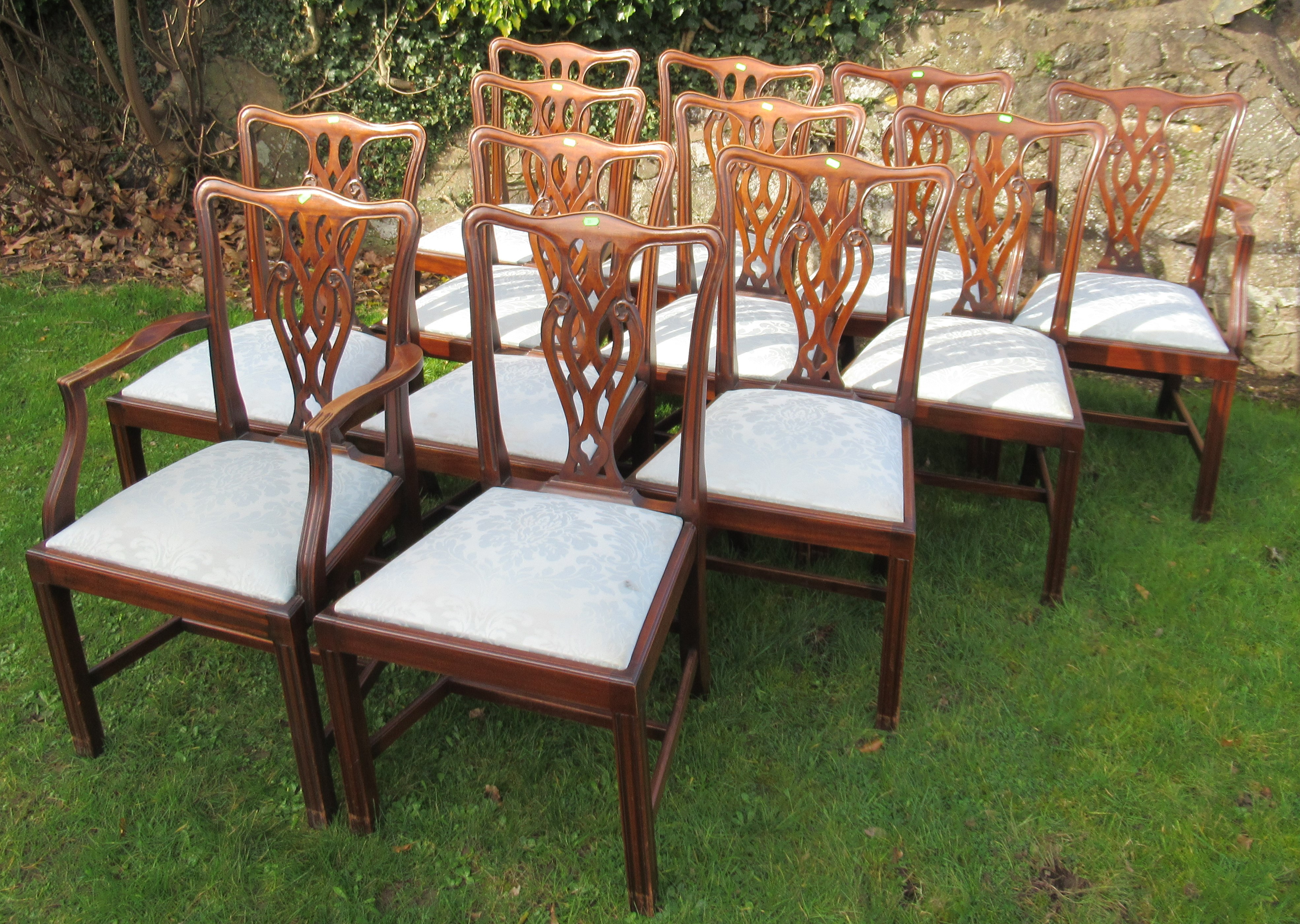 A set of 12 (10+2) mahogany dining chairs, with pierced vase splat backs and drop in seats - Image 3 of 5