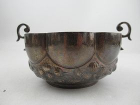 A Victorian silver two handled bowl, with floral decoration, London 1888, weight 6oz