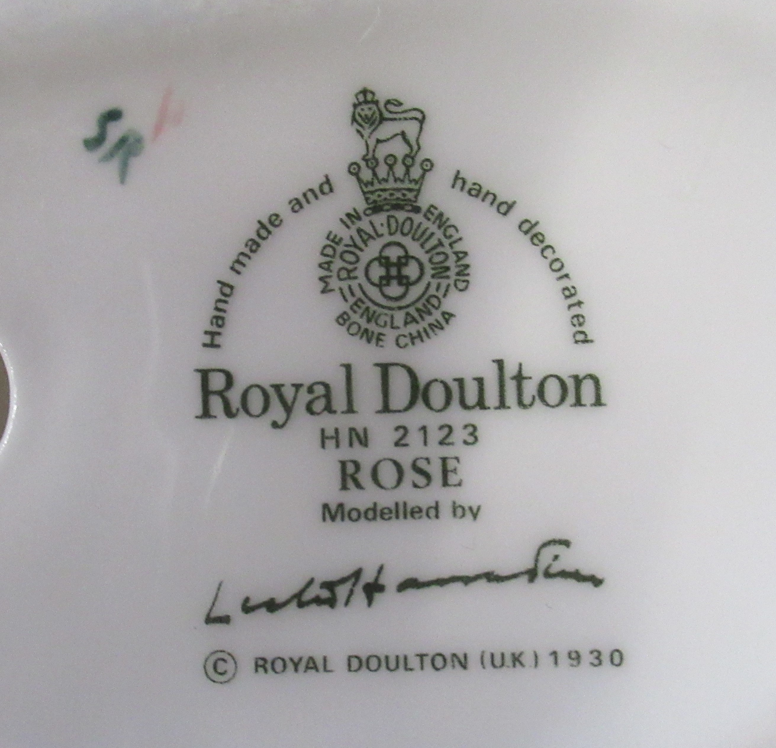 Eleven Royal Doulton figures - Image 7 of 7