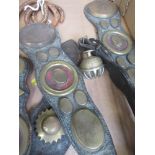 A box of horse brasses, horse shoes, metalware etc