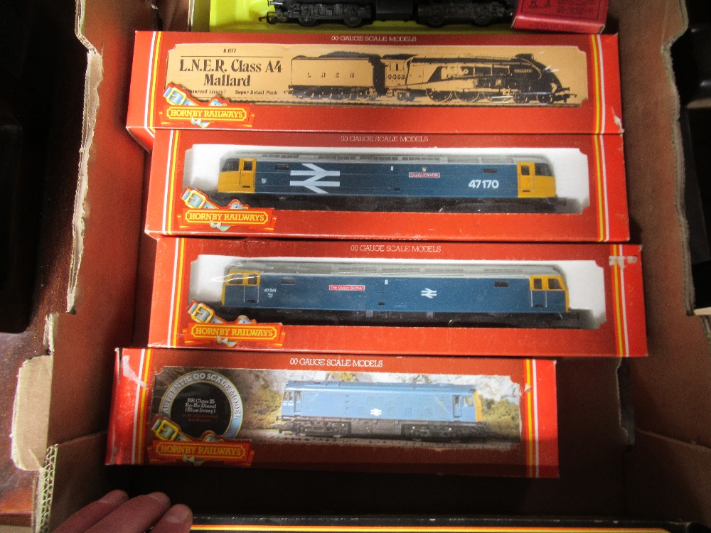 Five boxed Hornby trains, together with two other models,00 gauge,  all diesel engines except one - Image 3 of 5