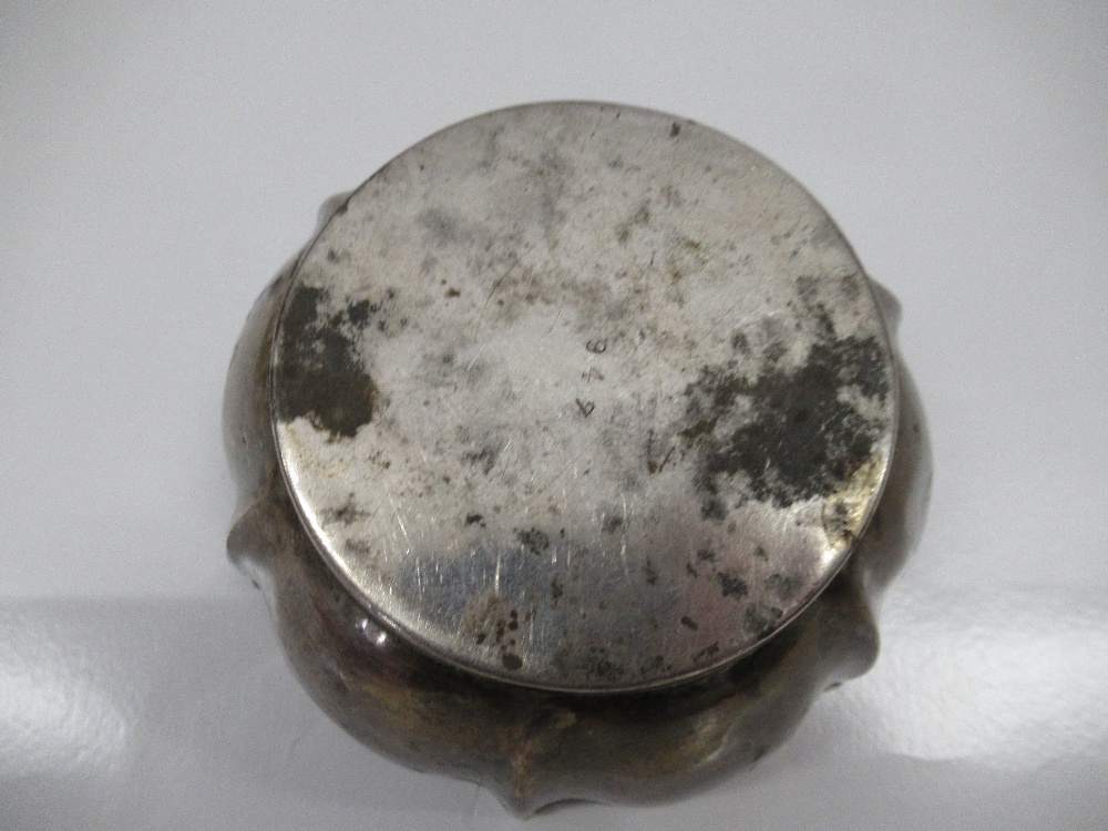 A hallmarked silver bowl inscribed with crest arm holding a crown, weight 3.8oz diameter 4.5ins - Image 6 of 6