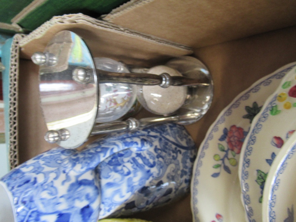 A box of sundries to include china, egg timer, Victorian glass vase etc - Image 5 of 12