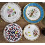 Four Worcester cabinet plates, to include Chamberlain plate decorated with flowers, plate with