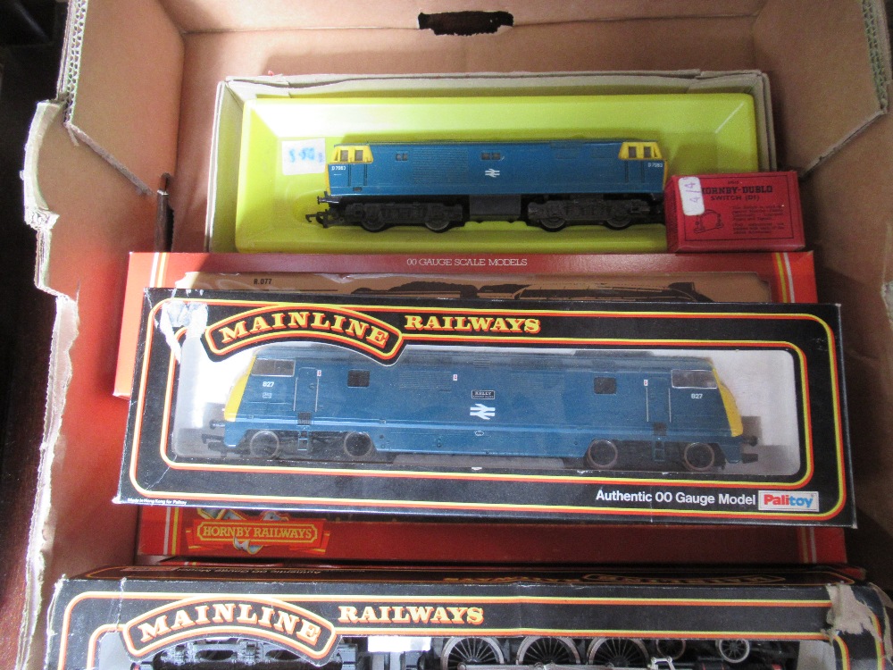 Five boxed Hornby trains, together with two other models,00 gauge,  all diesel engines except one - Image 5 of 5