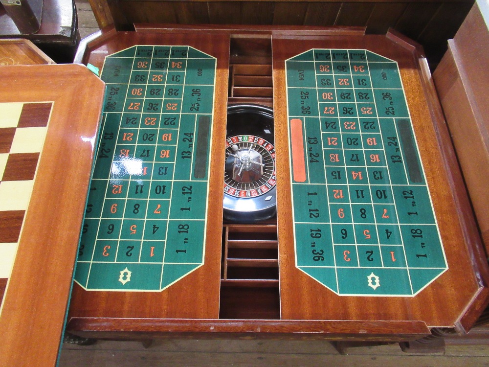 A games table with inlaid decoration, the top revealing chess and bat gammon board, the top then - Image 4 of 4
