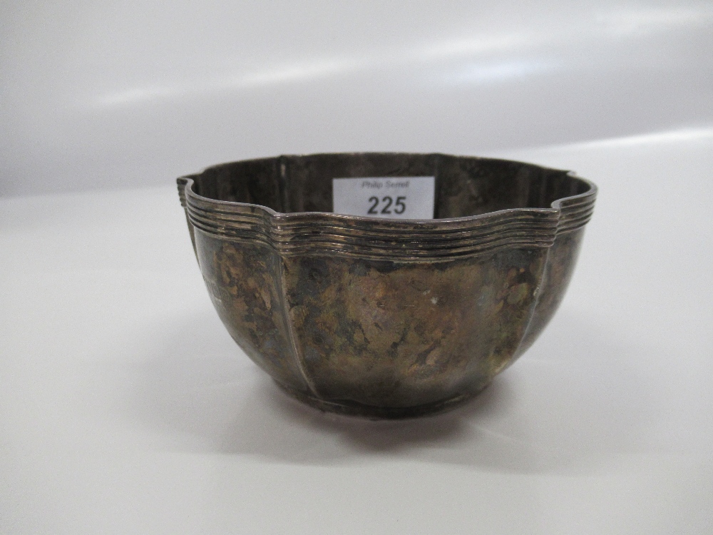 A hallmarked silver bowl inscribed with crest arm holding a crown, weight 3.8oz diameter 4.5ins - Image 2 of 6