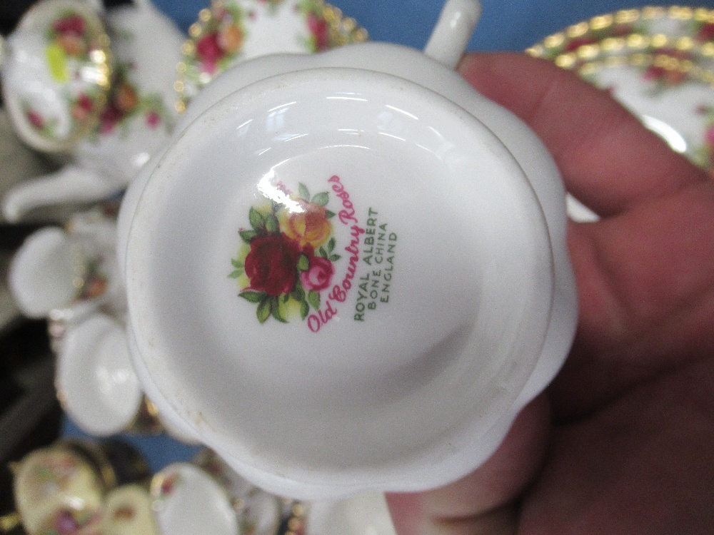 A collection of Royal Albert Old Country Rose tea ware - Image 3 of 3