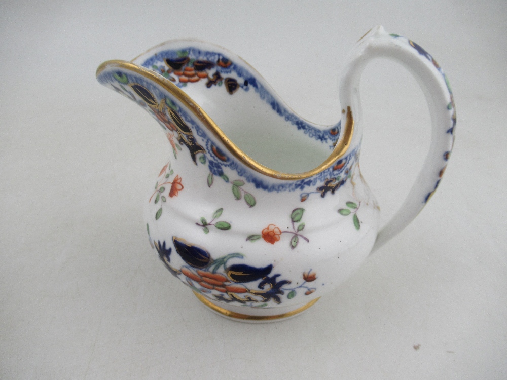 A Chamberlains cream jug with molded boarder and flowers below together with a Gaingers milk jug - Image 5 of 6