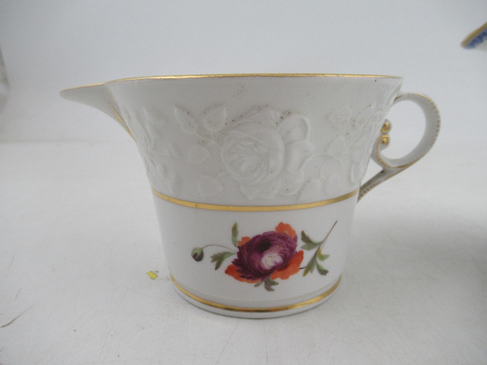 A Chamberlains cream jug with molded boarder and flowers below together with a Gaingers milk jug - Image 2 of 6
