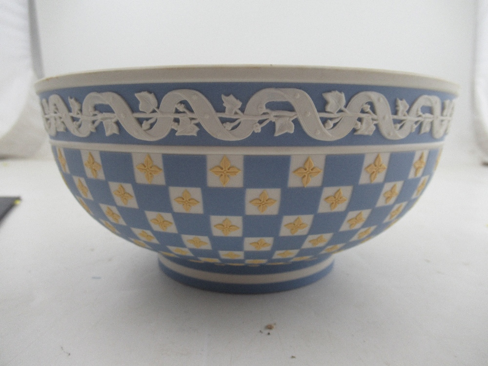 A Wedgwood Museum Series Diced Bowl, engine turned three colour Jasper , after an 18th century - Image 2 of 5