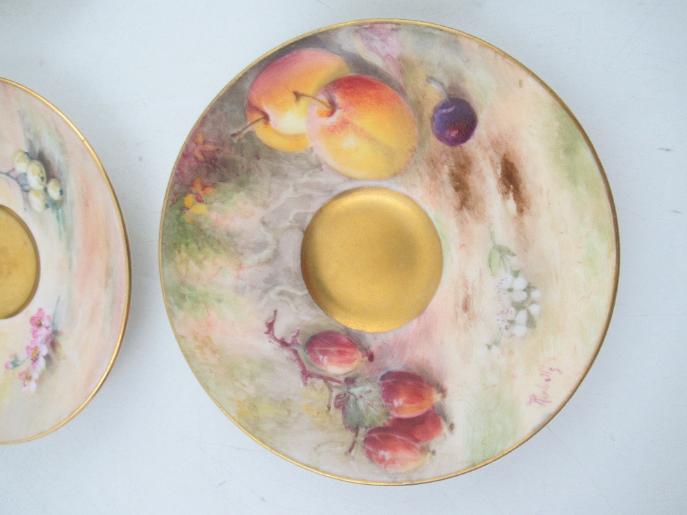 A Royal Worcester cased set of 6 miniature tea cups and saucers decorated with hand painted fruit - Image 4 of 13
