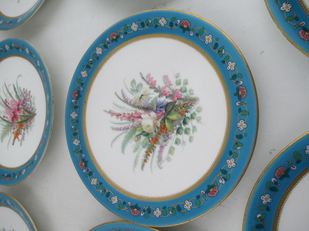 A Royal Worcester dessert service, the twelve plates decorated with floral sprays, with two low - Image 3 of 7