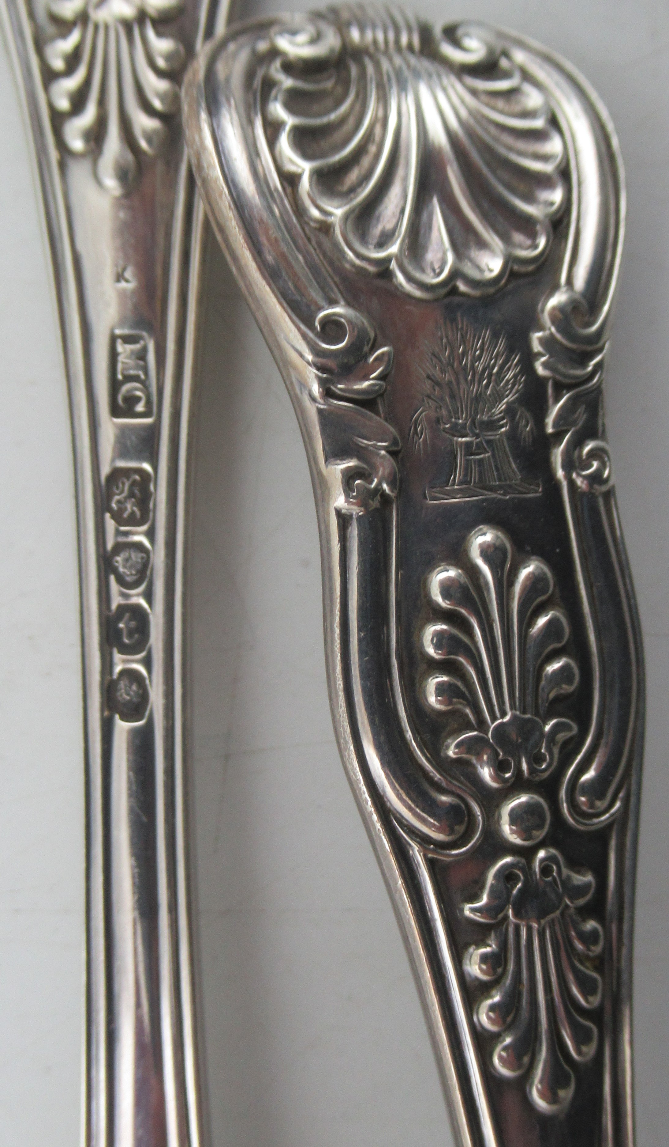 A set of six Victorian silver Kings pattern serving spoons, engraved with a crest, weight 20oz - Image 2 of 2