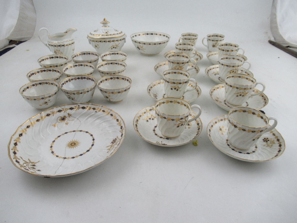 A collection of 18th century Worcester tea ware, bearing the crescent mark , including ten cups