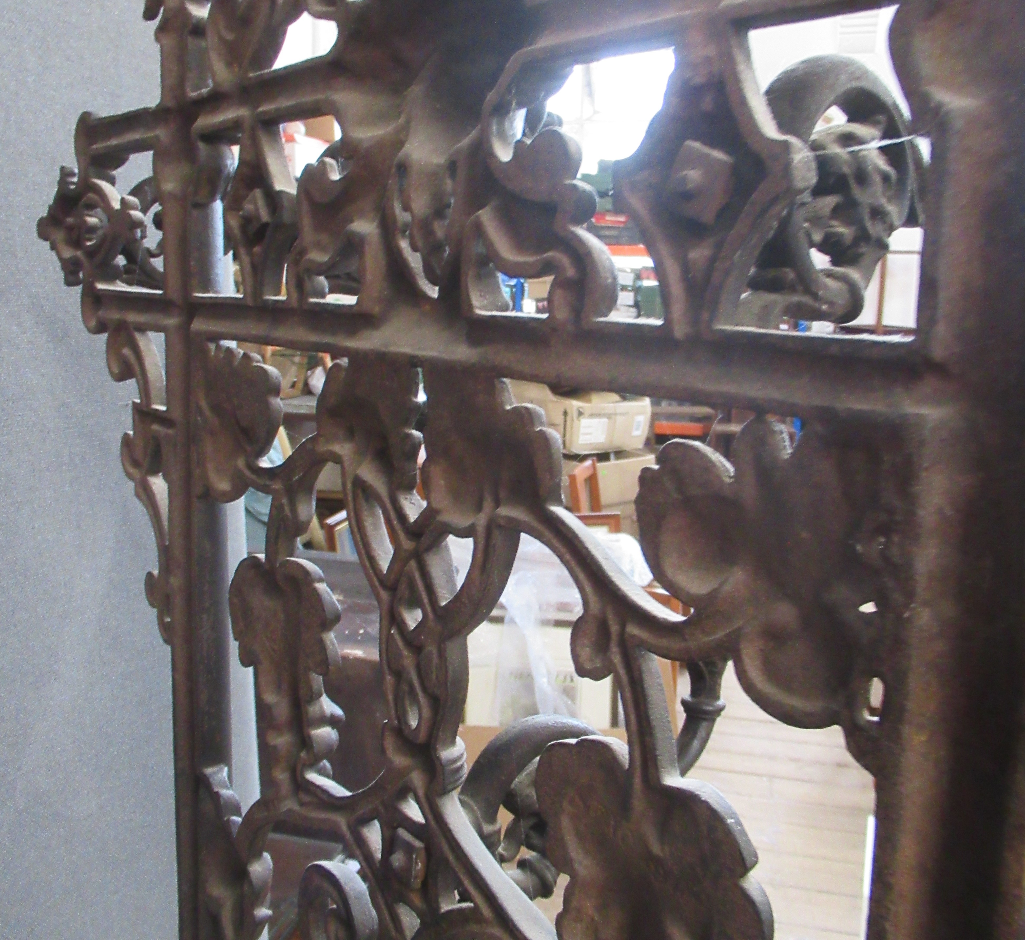 A Coalbrookdale hall stand with figures, trailing vine and marks with rope twist guard and scallop - Image 9 of 9