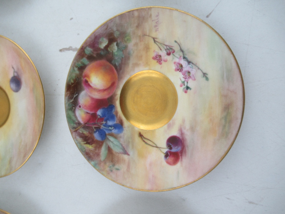 A Royal Worcester cased set of 6 miniature tea cups and saucers decorated with hand painted fruit - Image 5 of 13