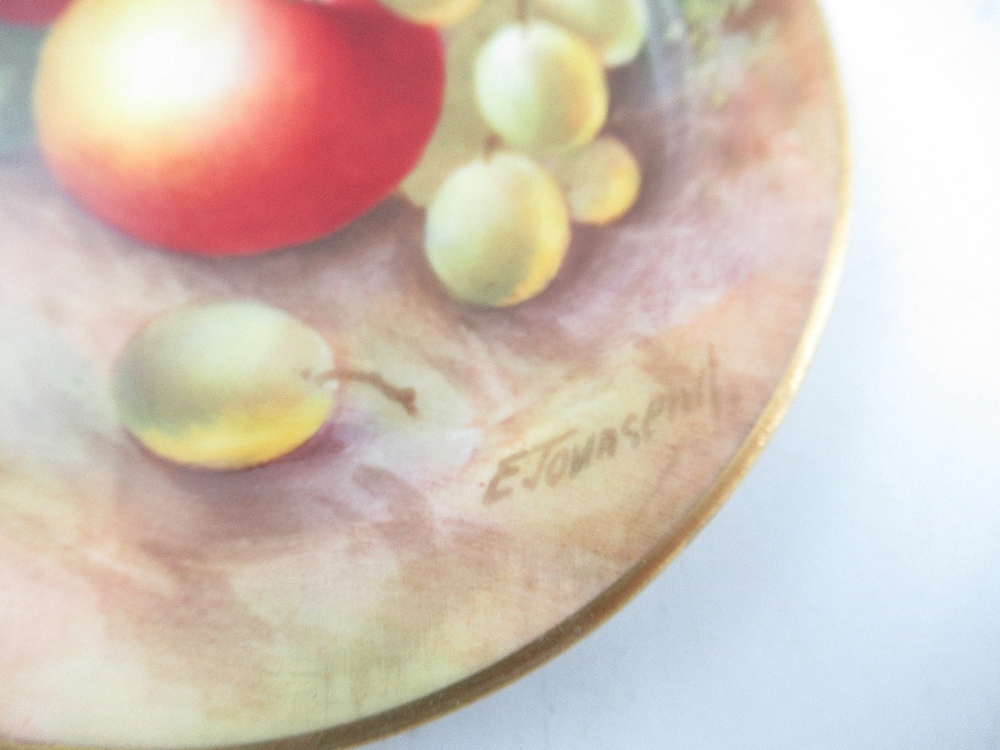 A Royal Worcester miniature side plate decorated with fruit by Townsend 3.5ins  Condition Report: - Image 3 of 5