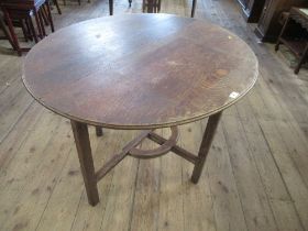 An Arts and Crafts style gate leg table, width 44ins