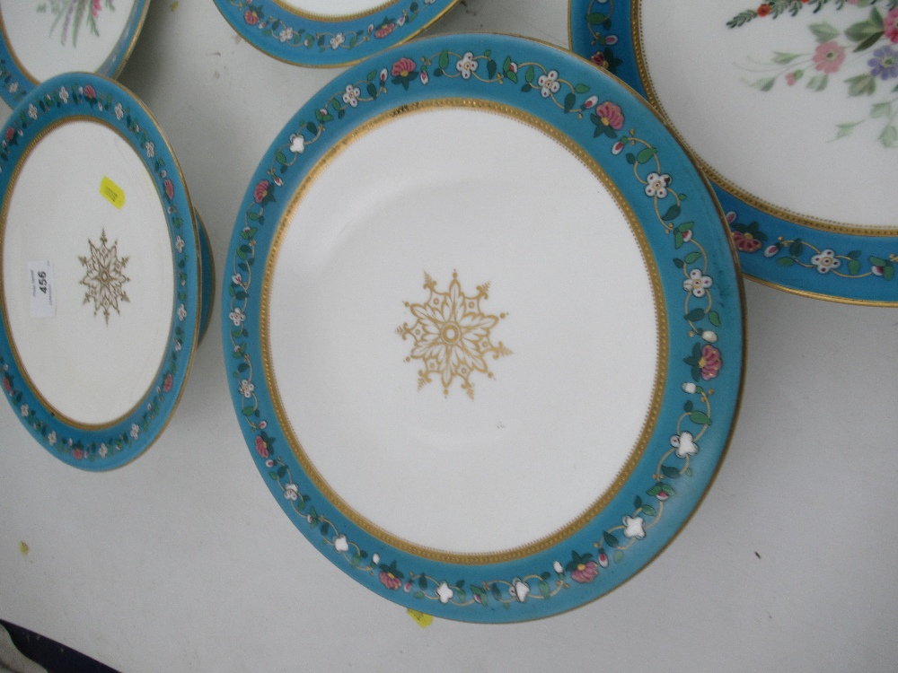 A Royal Worcester dessert service, the twelve plates decorated with floral sprays, with two low - Image 4 of 7