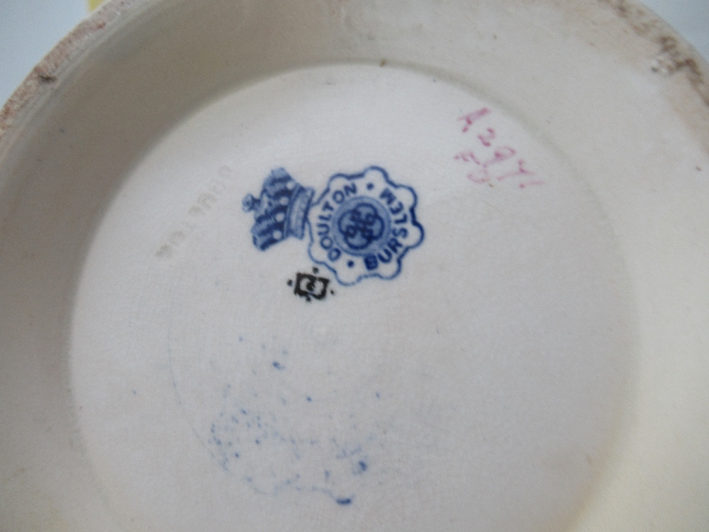 A Royal Doulton vase, decorated with fish, together with a Royal Doulton bowl, decorated with - Image 6 of 9