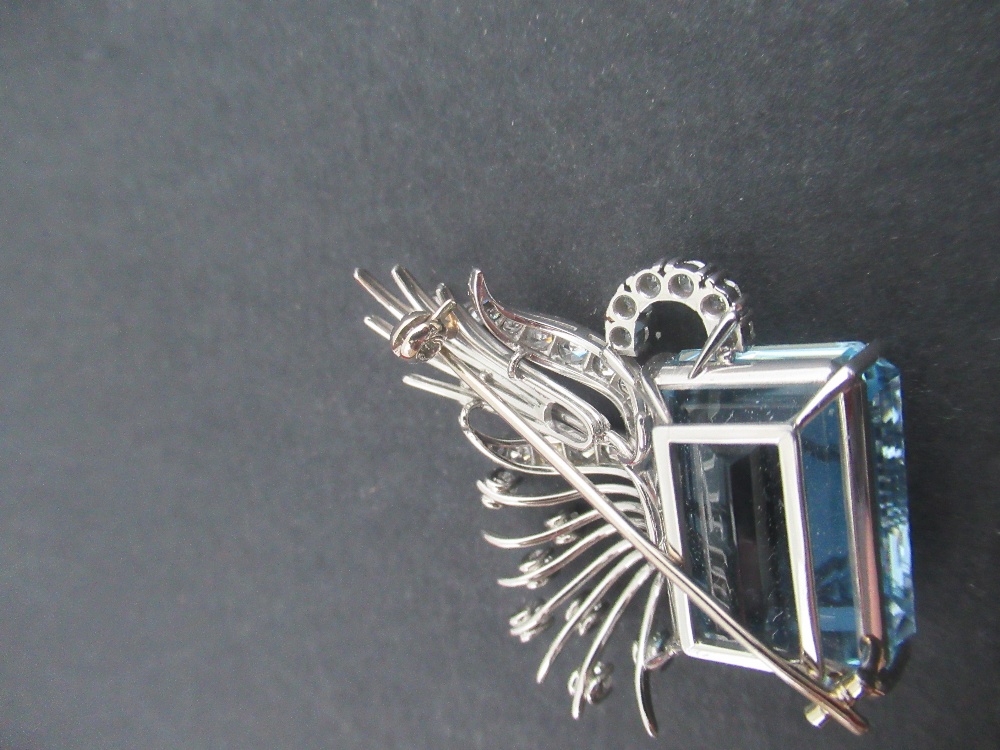 A white gold aquamarine and diamond asymmetric brooch, claw set emerald cut aquamarine, with fan - Image 4 of 5
