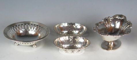 An Edwardian silver pedestal bon bon dish, maker James Dixon & Sons Ltd, Sheffield, 1908, of
